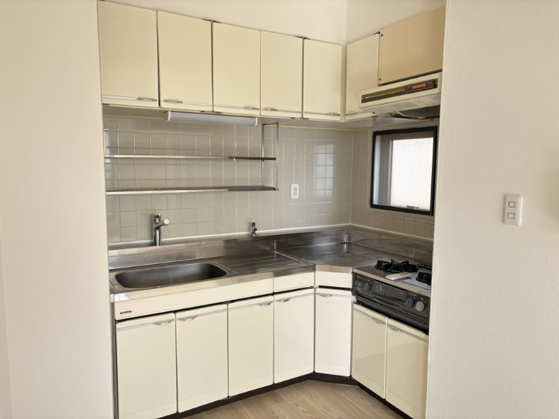 フォレストコート四ツ木5階 ※別区画の写真です