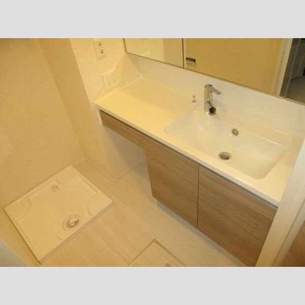 Grand　Calice　(グランカリス) 洗髪洗面化粧台、室内洗濯機置場