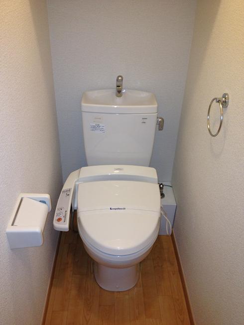 レオパレスアルファード109号室 自転車置き場