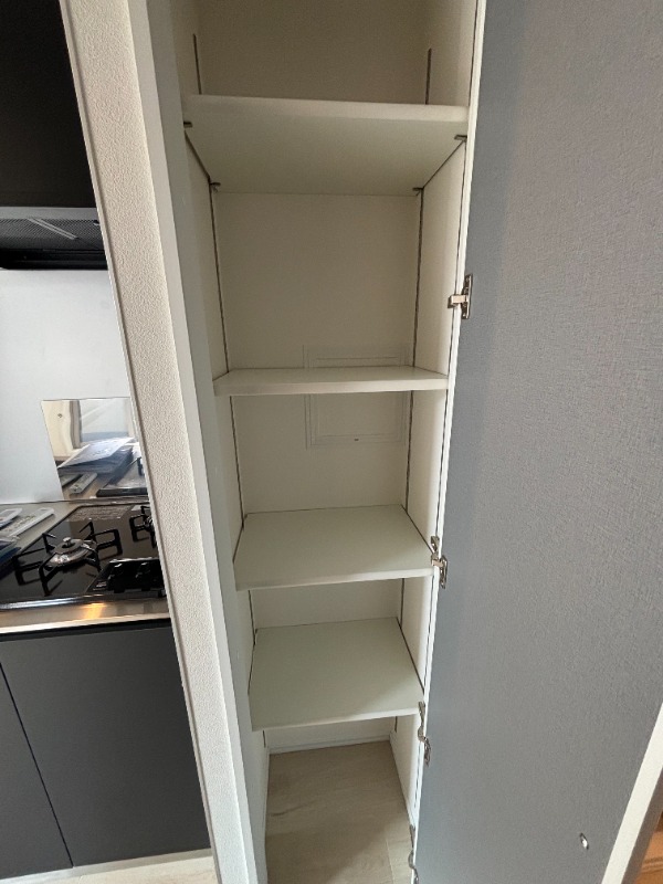 レジディア神田岩本町4階 収納