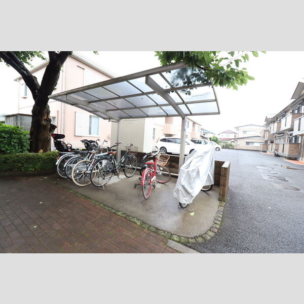 メルヴェイユ　Ⅴ 駐輪場