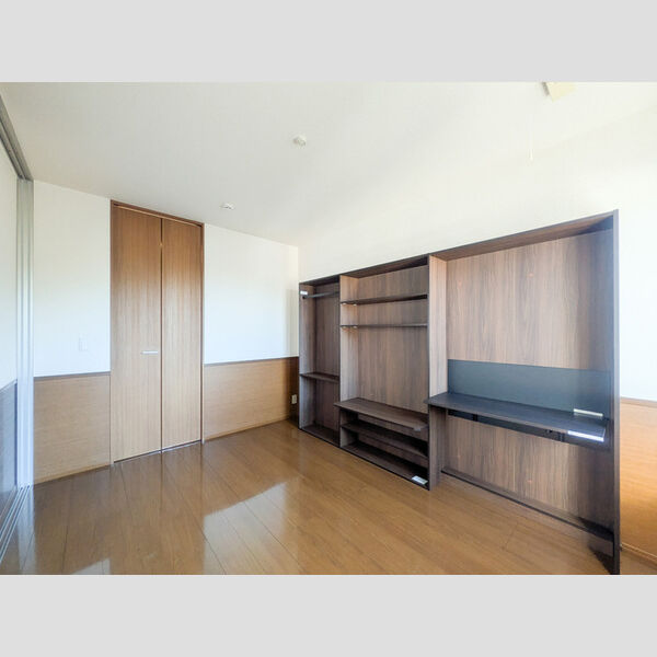 ウエストハイム　Ⅳ201号室 洋室