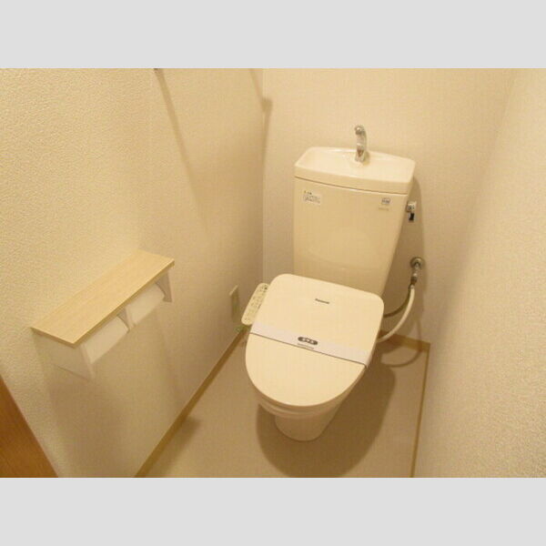 ベルサンモール702号室 温水洗浄暖房便座