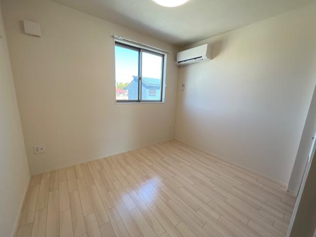 ラウレア　モリ 洋室