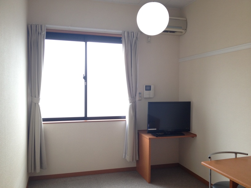 レオパレスｗｅｓｔ　ｃｏｕｒｔ 内観