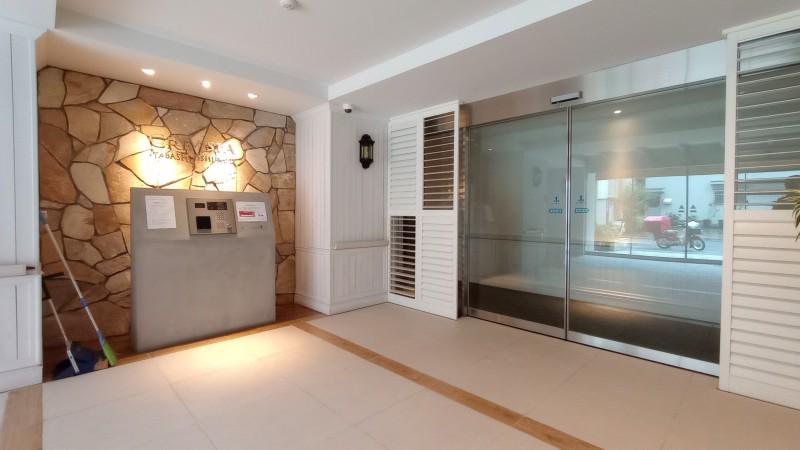 クレヴィスタ板橋西台Ⅲ エントランス