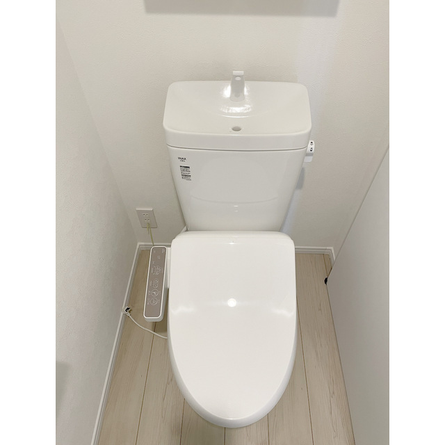 CALME301号室 温水洗浄便座