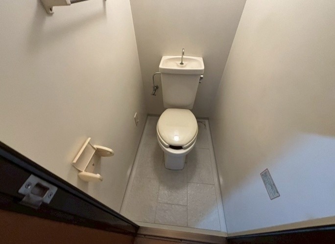 シェーネンオるト習志野台4階 トイレ
