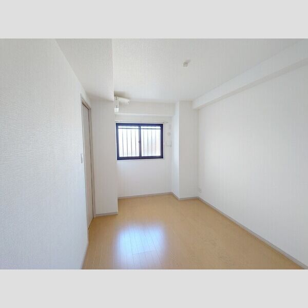 グランヴェールにしすな205号室 洋室6帖