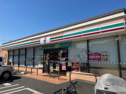 レジデンスＫ・Ｓ0205号室 【コンビニエンスストア】セブンイレブン江戸川東瑞江鎌田店まで352ｍ