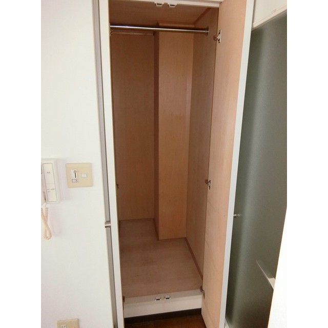 プレール潮見ピアクラブ308号室 内観