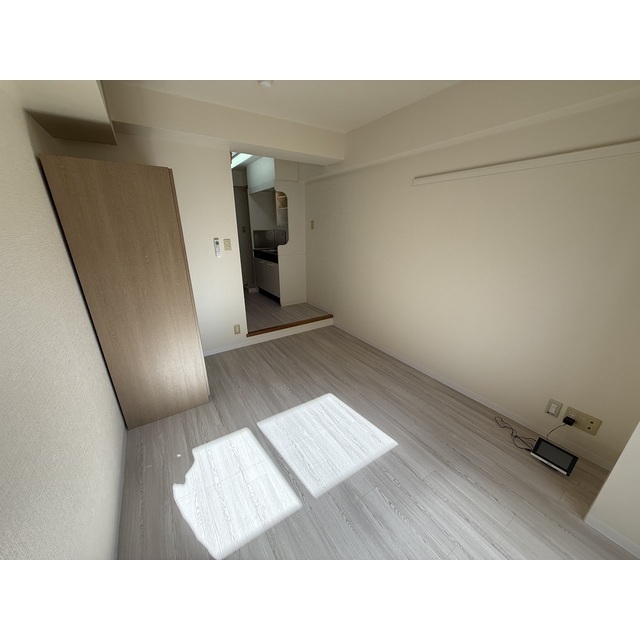 メゾン・ド・ディマンシェ リビング