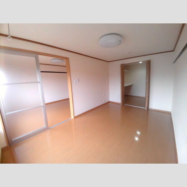 ハイツ井上　C棟202号室 7帖の洋室