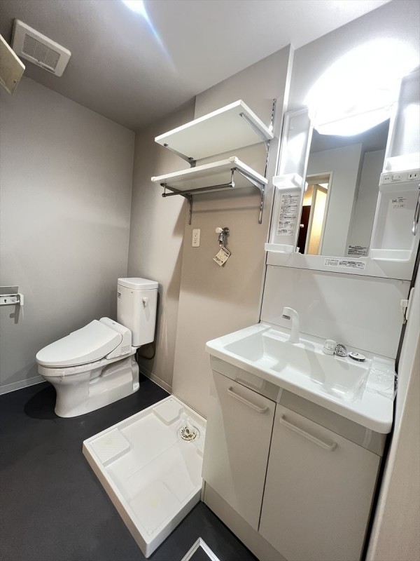 フォレストフロンティア1階 洗面