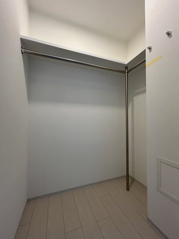 エルファーロ中野新井薬師 収納