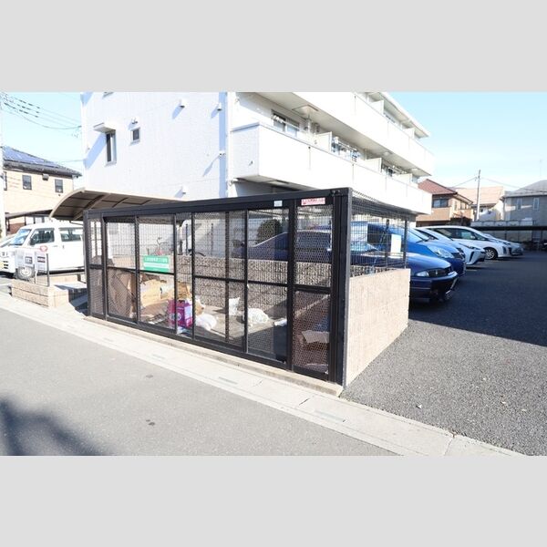 D-Room汐止 ゴミ置き場