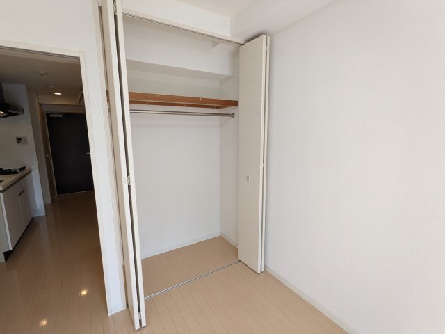 ガーデン萩中206号室 収納