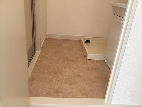 ライオンズマンション片瀬江ノ島6階 脱衣所