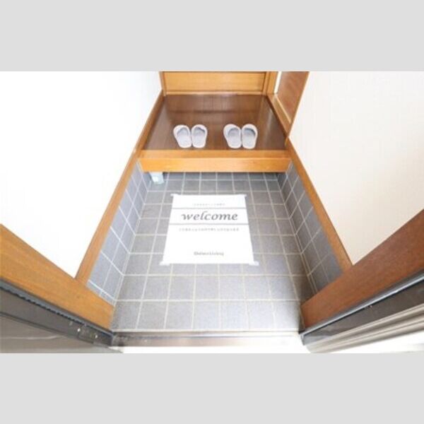 ガーデンテラス　K.N 玄関