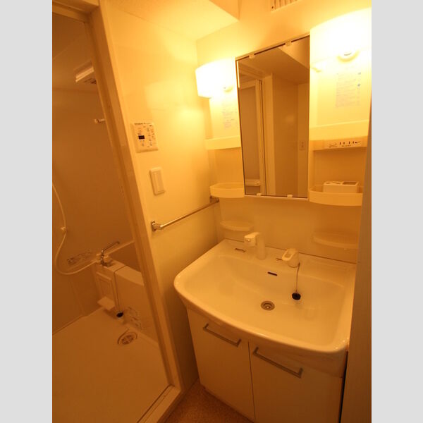 El puerto de Kishiyu203号室 洗髪機能付洗面台