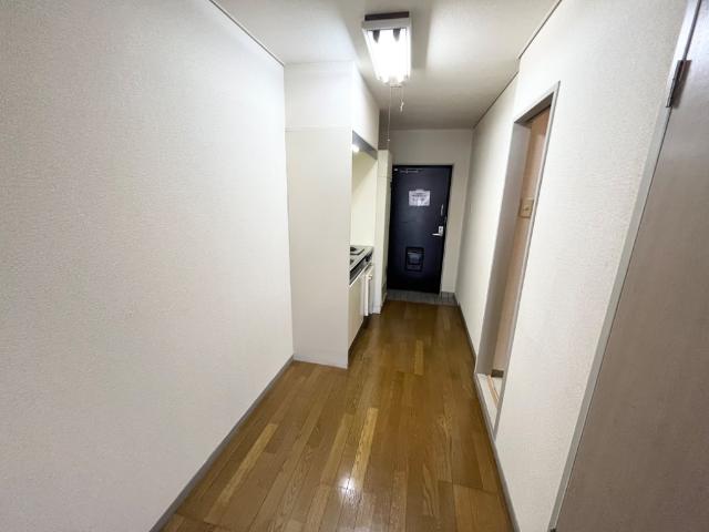 ハッピーヴィレッジ 廊下