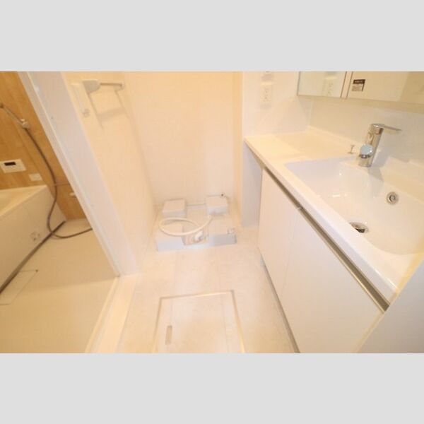 ソレイユ 洗面所　洗髪洗面化粧台あり