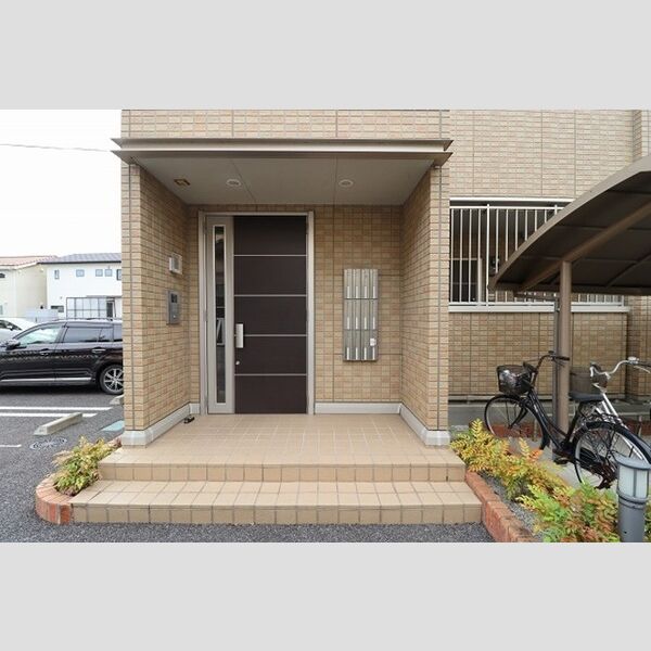 シェ・コパン102号室 エントランス