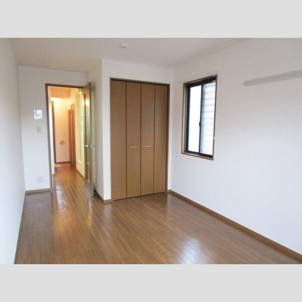 ドミールシャルマン201号室 居室全景②