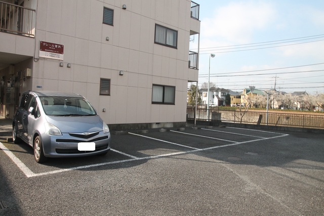 クレール宮沢 駐車場！