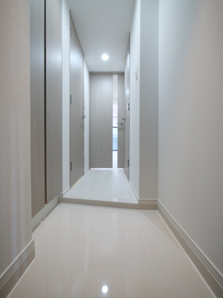 PREMIUM CUBE 中野富士見町 内観