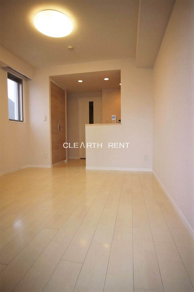 コンシェリア恵比寿 広々9.1帖のフローリング居室