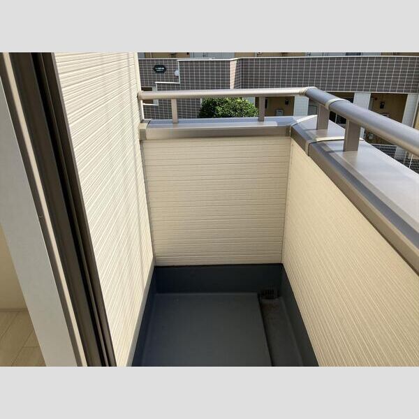 マイホームネクスト薬円台　2号棟 バルコニー