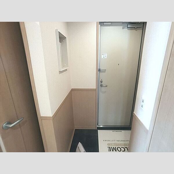 GRACE SQUARE201号室 玄関