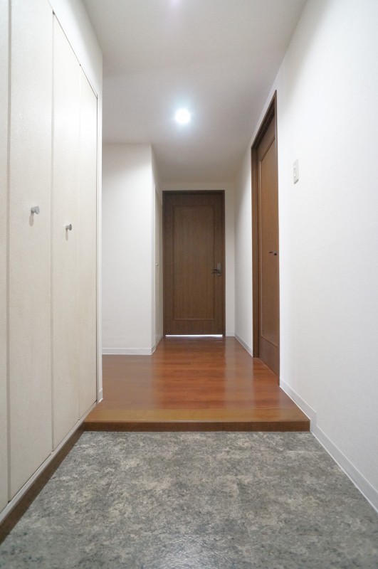 T’s garden横浜反町4階 玄関