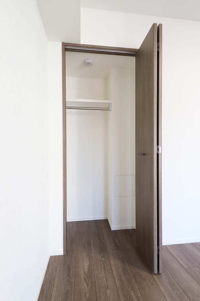 レンティーヴァ綾瀬2階 内観