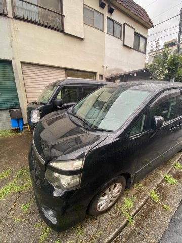 弓座アパート 駐車場