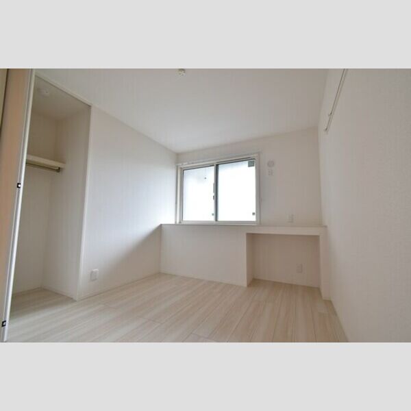 ルミエール103号室 ♪洋6.1帖♪