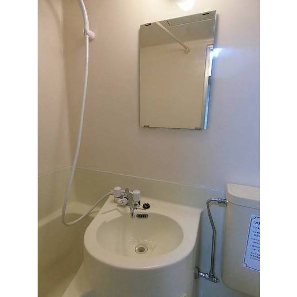 ジュネパレス新松戸第110103号室 洗面