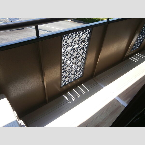 クレスト平山203号室 バルコニー