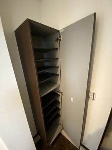 ベイルーム小田栄101号室 収納