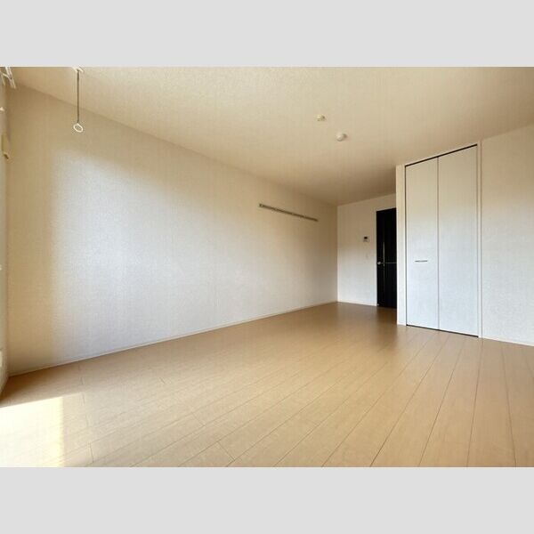 コート権太坂 洋室9.375帖