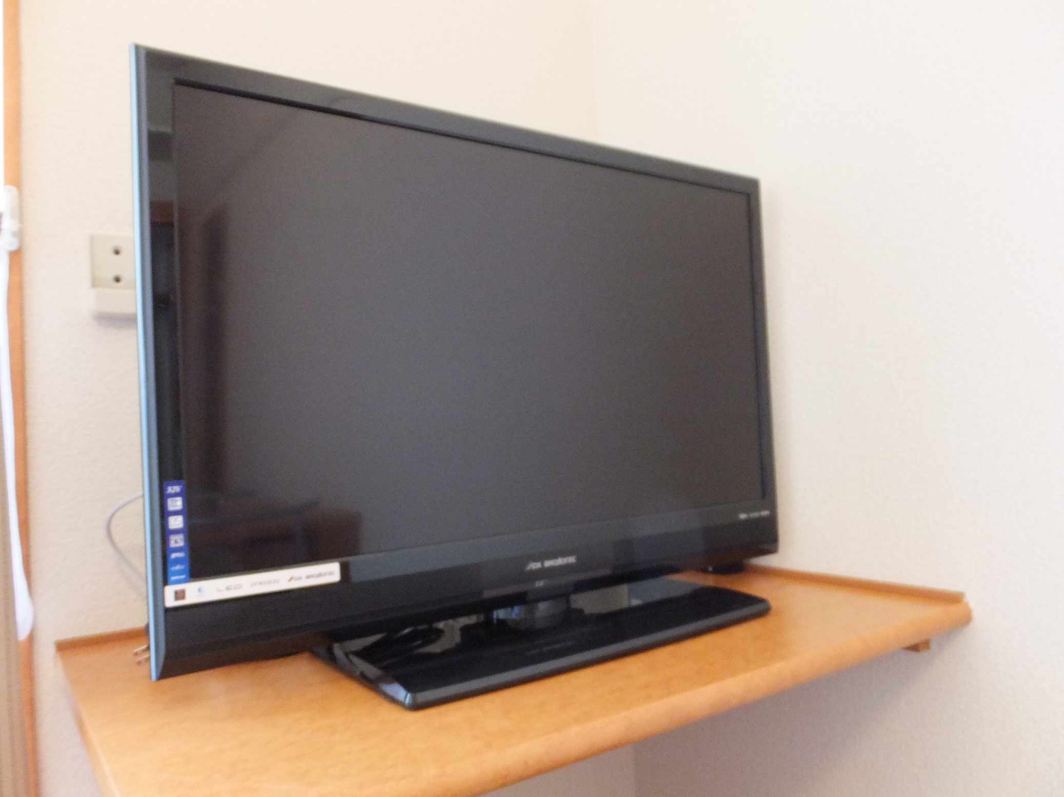 レオパレスパインヒル美女木206号室 自転車置き場