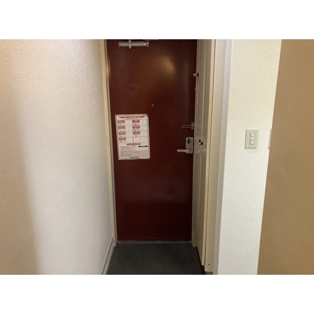 ブラウン第2101号室 玄関