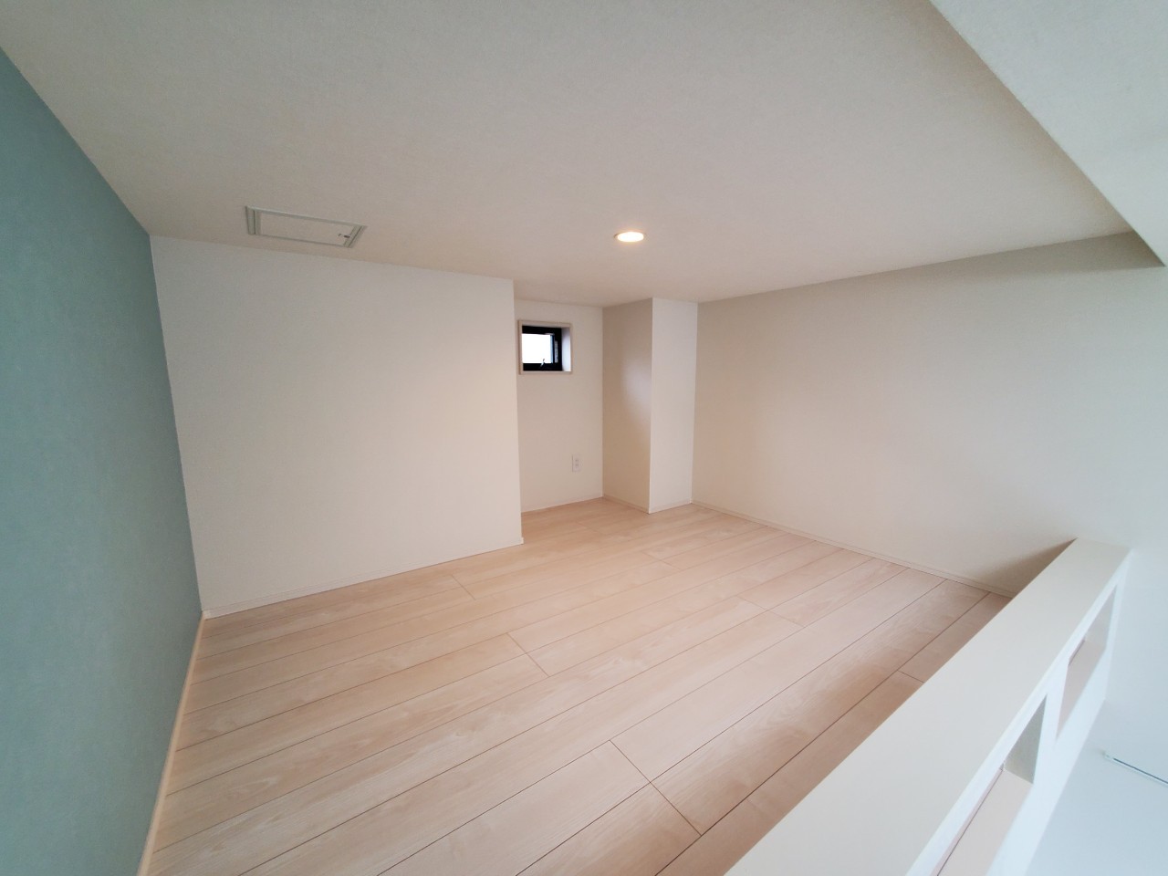 ラヴィ新小岩 リビング