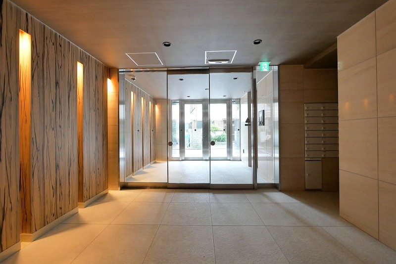 ラフィスタ西新井8階 外観