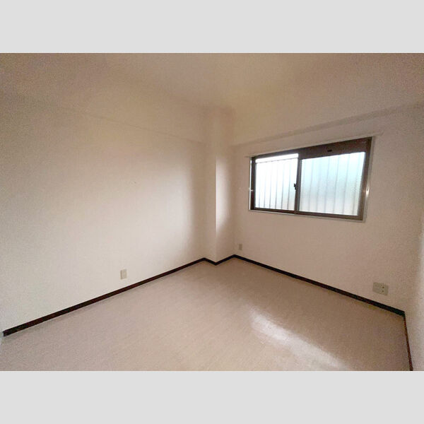 エクセルハイム海宝204号室 洋室