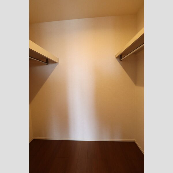 ディアコート鹿放ヶ丘201号室 同建物別部屋の参考画像