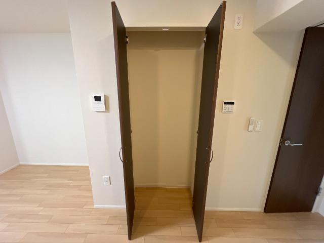 メゾン　ヴェルト 収納