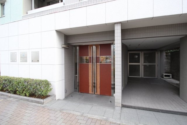 グランスイート月島リエール1階 エントランス