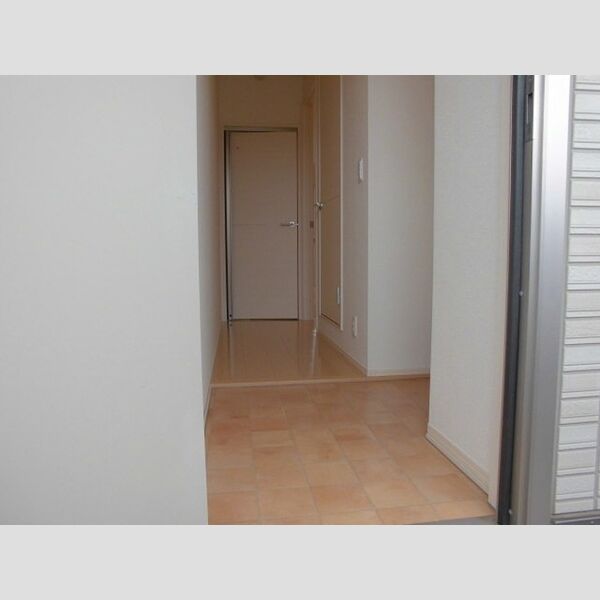 イーストエンジェル青山 玄関